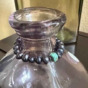 Fresh water Black Pearl stretch Bracelet with Turquoise Accent